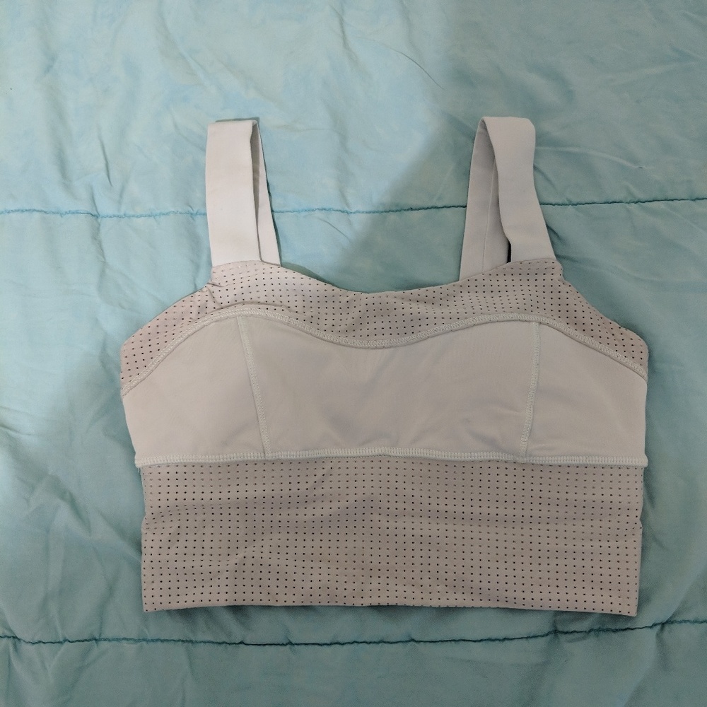 Lululemon Var-city longline bra in Sea Mist
